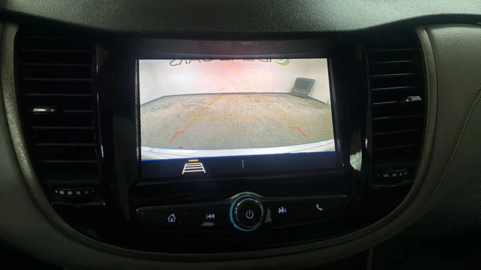 Used 2020 Chevrolet Trax LS w/ Tint and Cruise Package FWD image 14