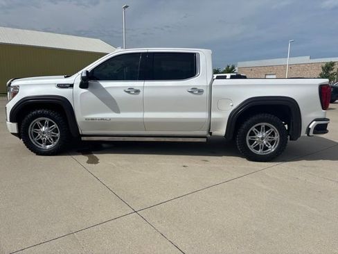 Used 2019 GMC Sierra 1500 Denali w/ Denali Ultimate Package AWD/4WD image 46