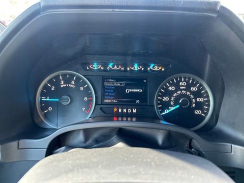 Used 2018 Ford F150 XLT w/ Equipment Group 302A Luxury image 28