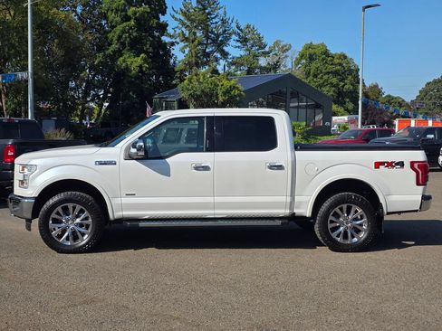 Used 2017 Ford F150 Lariat w/ Equipment Group 502A Luxury AWD/4WD image 32