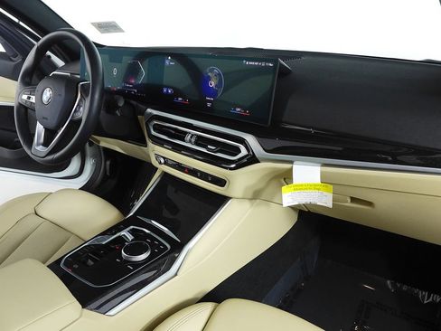 Certified 2023 BMW 330i Sedan RWD image 13