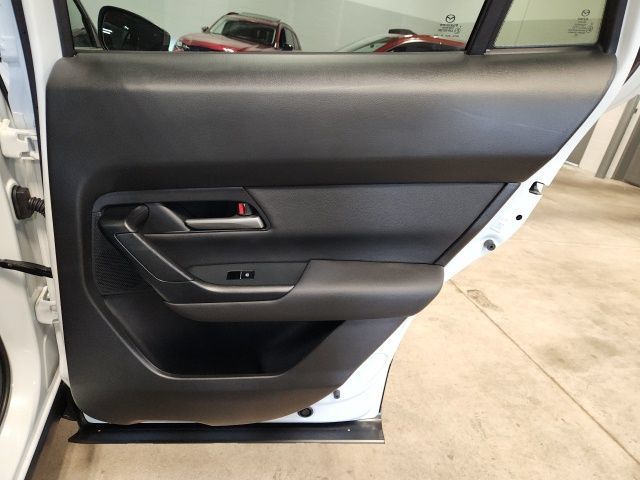 Certified 2026 MAZDA CX-50 AWD 2.5 S w/ Preferred Pkg image 31