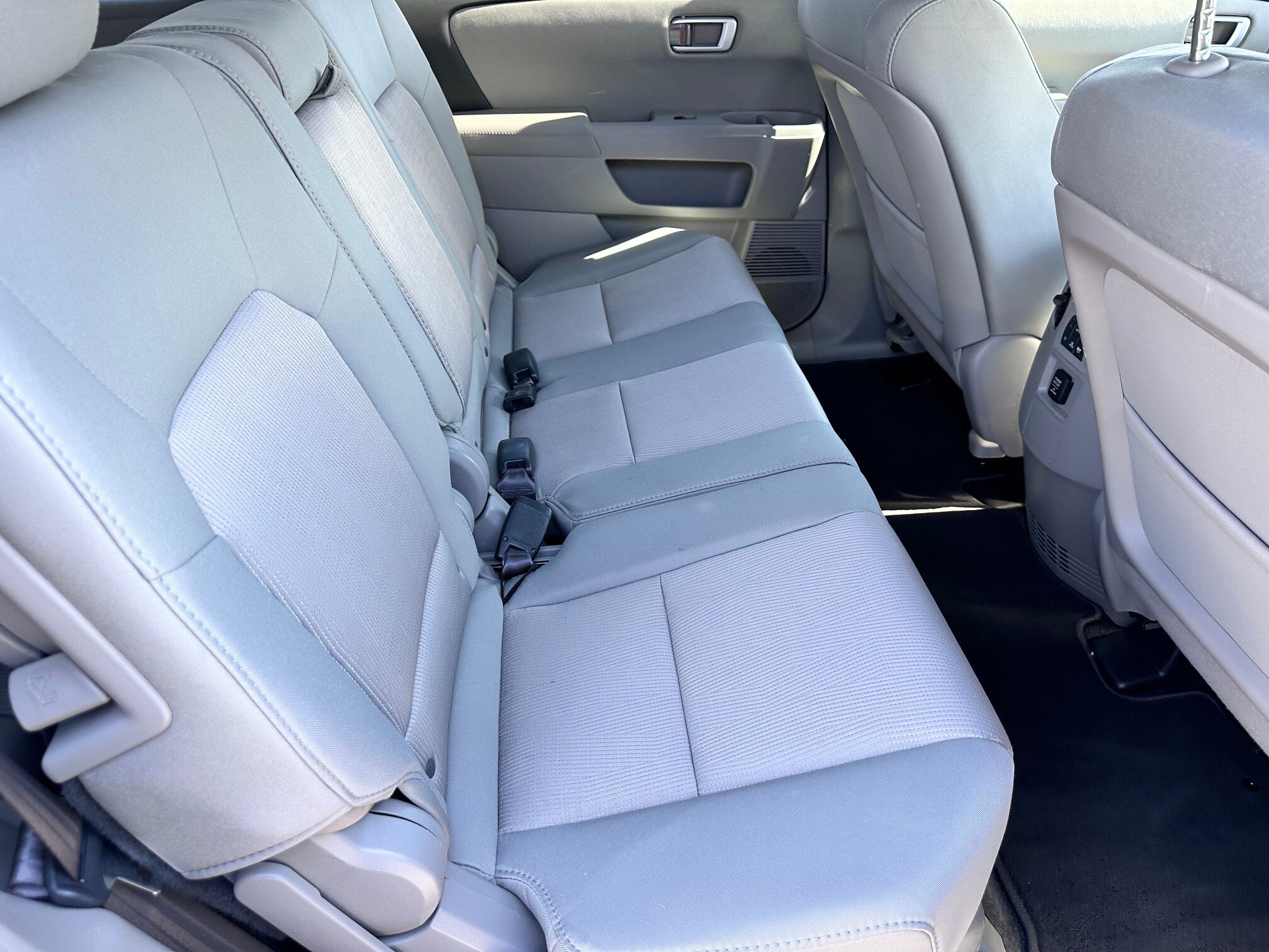 Used 2012 Honda Pilot EX image 10