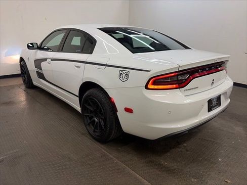 Used 2019 Dodge Charger Police w/ Street Appearance Group image 6