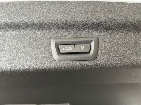 New 2026 BMW X1 xDrive28i w/ Convenience Package image 30