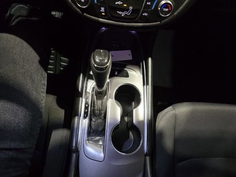 Used 2018 Chevrolet Malibu LT image 37