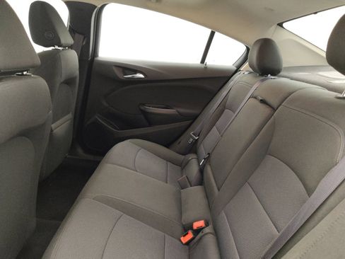 Used 2017 Chevrolet Cruze LT w/ Sun And Sound Package FWD image 18