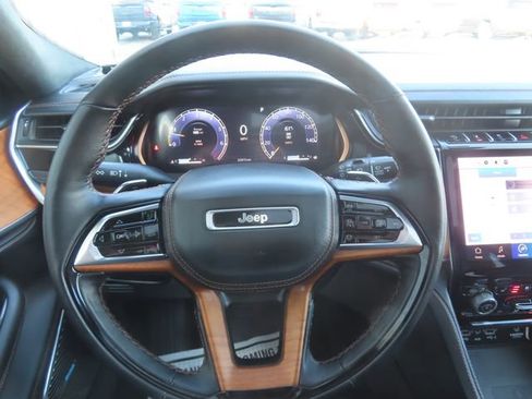 Used 2023 Jeep Grand Cherokee L Summit image 37