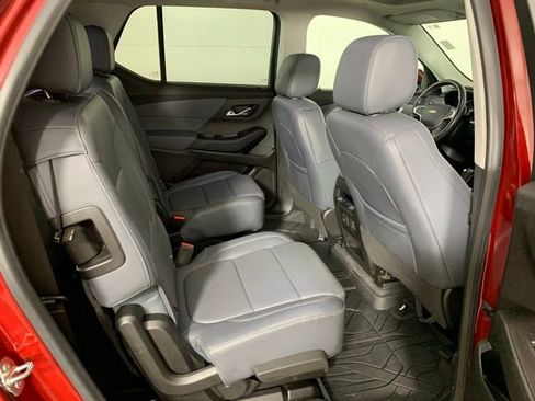 Used 2019 Chevrolet Traverse LT w/ LT Premium Package image 27