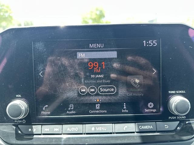 Used 2025 Nissan Pathfinder S FWD image 25