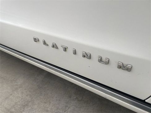 Used 2020 Ford Expedition Max Platinum image 33