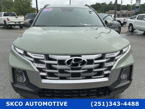 Used 2024 Hyundai Santa Cruz SEL w/ Activity Package FWD image 8