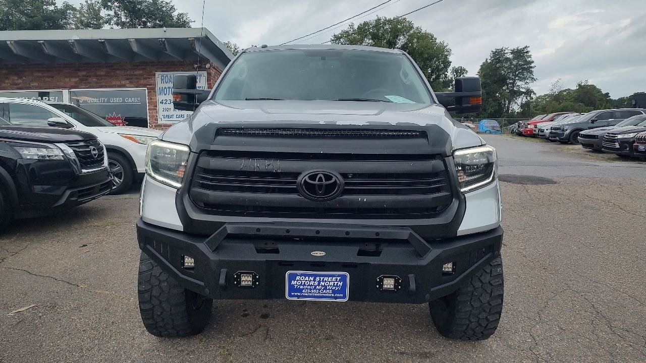 Used 2016 Toyota Tundra SR5 w/ SR5 Upgrade Package AWD/4WD image 6