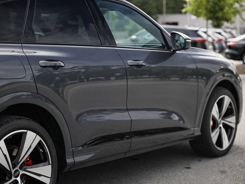 New 2026 Audi SQ5 Premium Plus AWD/4WD image 8