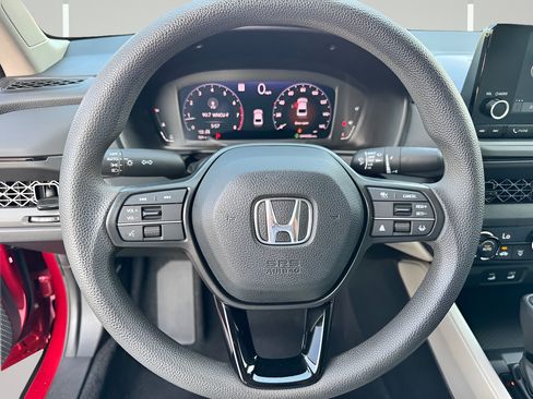 Used 2023 Honda Accord LX image 14