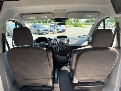 Used 2017 Ford Transit 150 130 Low Roof RWD image 18