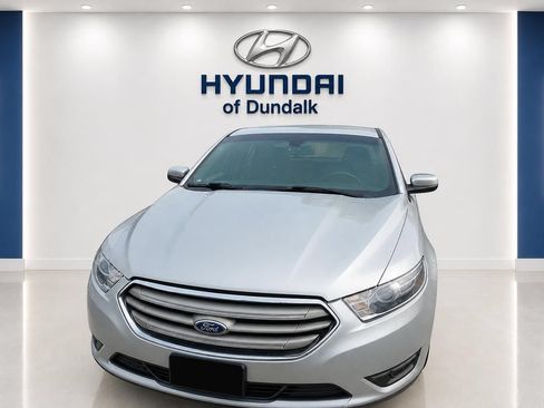 Used 2017 Ford Taurus SEL w/ Equipment Group 201A FWD image 5