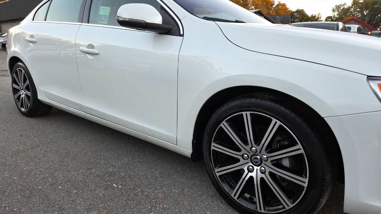 Used 2017 Volvo S60 T5 Inscription AWD/4WD image 21