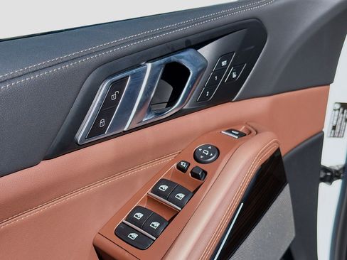 Used 2026 BMW X5 sDrive40i image 24