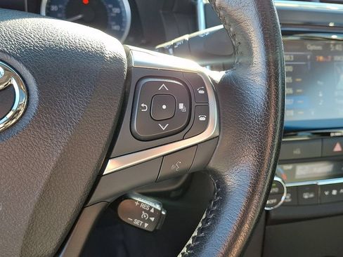 Used 2016 Toyota Camry XLE w/ Moonroof Package FWD image 23