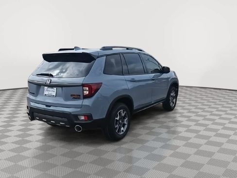 Certified 2022 Honda Passport TrailSport image 8