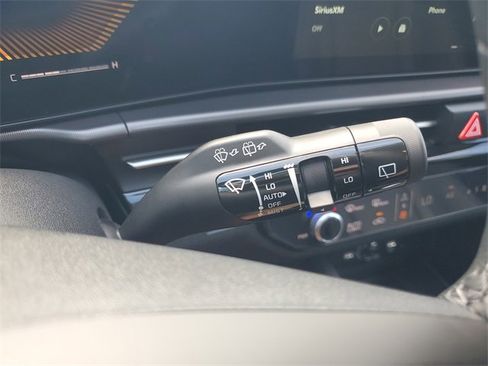 New 2026 Kia Sportage EX w/ EX Panorama Roof Package image 35