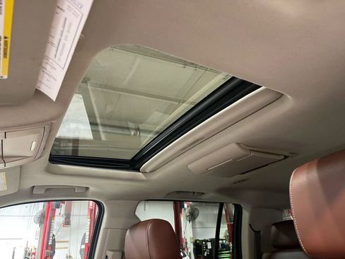 Used 2016 Chevrolet Suburban LTZ AWD/4WD image 22
