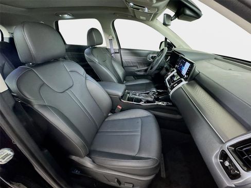 Certified 2023 Kia Sorento SX FWD image 30