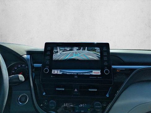 Used 2023 Toyota Camry XSE image 13