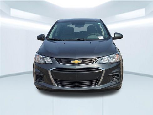Used 2020 Chevrolet Sonic LT FWD image 11