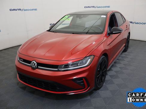 Used 2025 Volkswagen Jetta GLI Autobahn FWD image 48