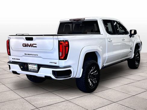 Used 2023 GMC Sierra 1500 AT4 w/ AT4 Premium Package AWD/4WD image 16