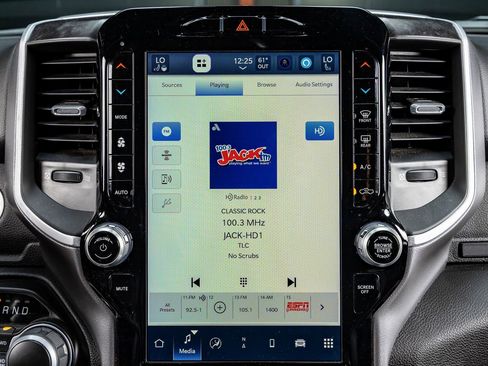 Used 2022 RAM 1500 Big Horn image 25