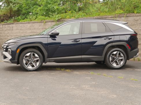 Used 2025 Hyundai Tucson SEL AWD/4WD image 3