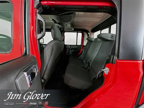 New 2026 Jeep Gladiator Sport image 16
