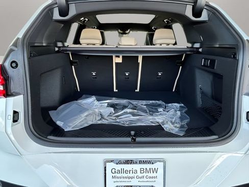 Used 2026 BMW X3 xDrive30i w/ M Sport Package AWD/4WD image 25