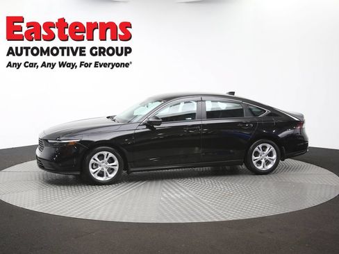 Used 2025 Honda Accord LX image 58