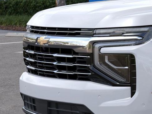 New 2026 Chevrolet Suburban LT w/ Comfort Package image 13