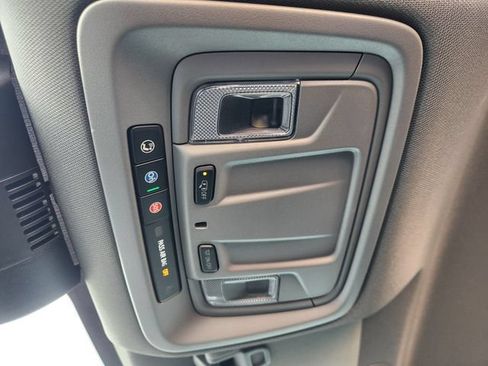 Used 2023 Chevrolet Silverado 1500 LT RWD image 28