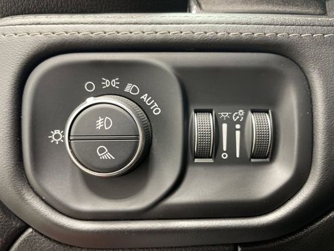 Used 2021 RAM 2500 Power Wagon w/ 75th Anniversary Edition image 30