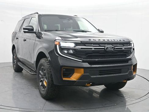 New 2026 Ford Expedition Tremor image 4