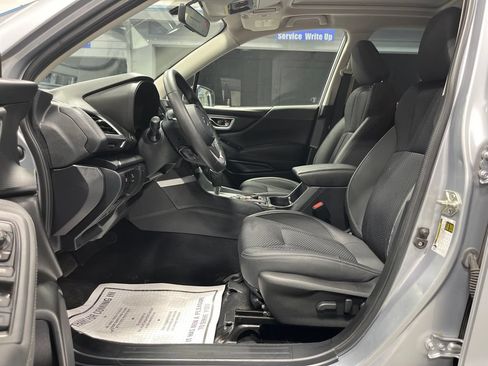 Used 2021 Subaru Forester Premium w/ Popular Package #1 AWD/4WD image 12