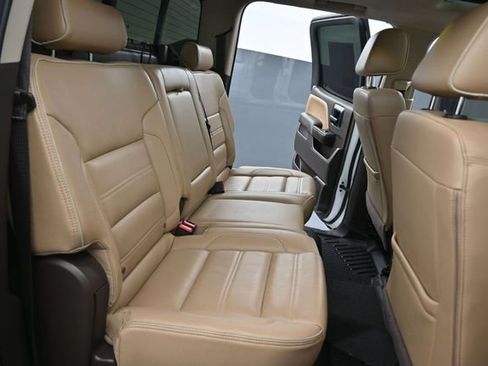 Used 2018 GMC Sierra 1500 Denali w/ Denali Ultimate Package AWD/4WD image 16