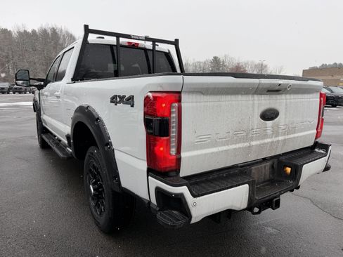 Used 2024 Ford F250 XLT w/ Black Appearance Package image 13