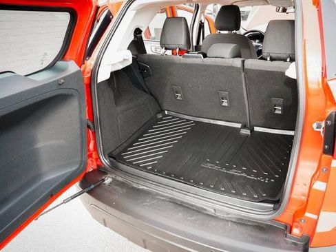 Used 2020 Ford EcoSport SE w/ SE Convenience Package FWD image 29