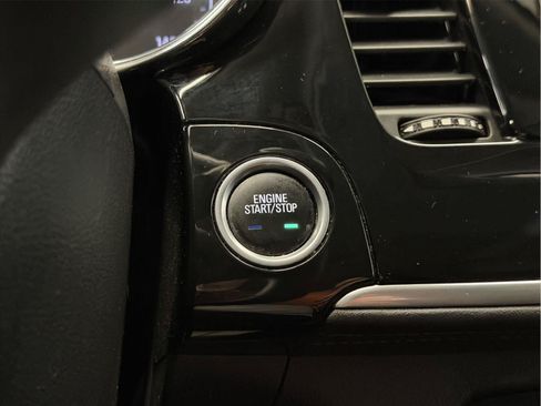 Used 2022 Buick Encore Preferred w/ Safety Package AWD/4WD image 17