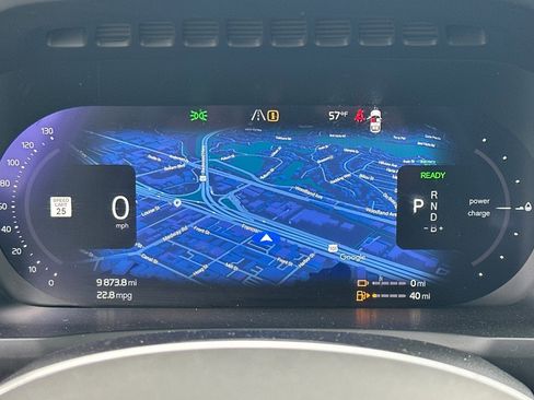 Certified 2023 Volvo XC90 T8 Ultimate w/ Lounge Package image 28