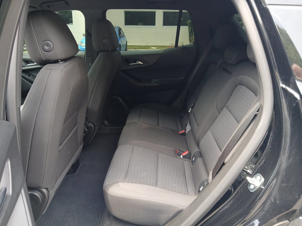 Used 2025 Chevrolet Equinox LT AWD/4WD image 26