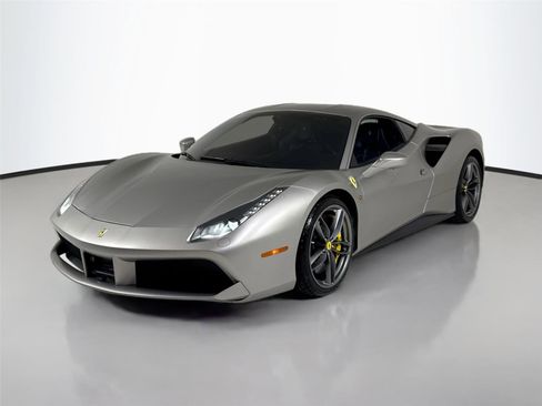 Used 2016 Ferrari 488 GTB image 37
