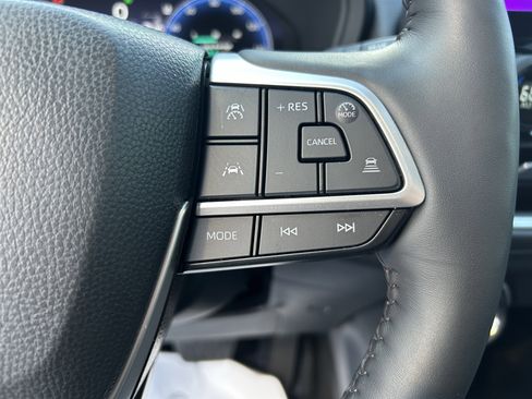 Certified 2026 Toyota Grand Highlander Platinum image 29